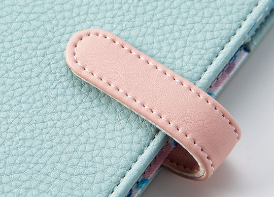 シンプルなホックベルト