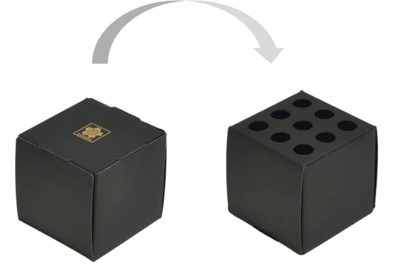 中央部はエンプティキューブになっています。