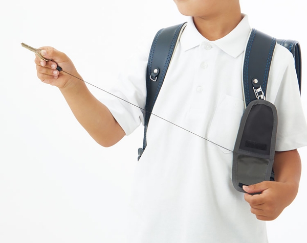 ランドセルにつけたまま使えます。リールが70cm伸びて使いやすい！