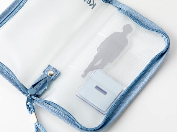 「Kept フェイブペンケース」アクスタ収納に便利な2段ポケット