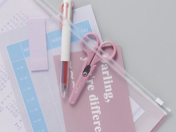 「Kept 6PファイルA4」ファスナー付き