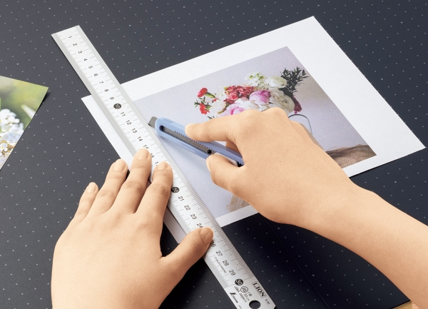 （３）カット作業がしやすいドット印刷