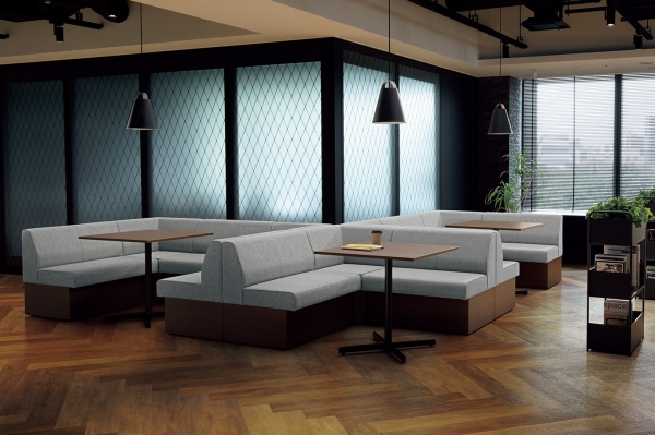 《 レイアウト例 》コーナー配置