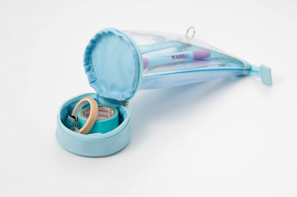 底部は小物入れ