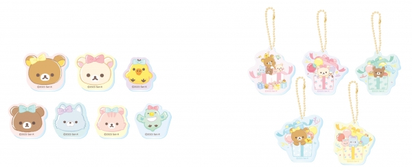 左：アクリルクリップ（ランダム7種）　700円（税込770円） 右：アクリルキーホルダー（ランダム5種）　750円（税込825円）