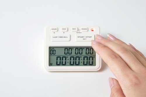 静かな場所でも使える、消音モード