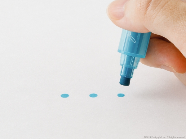 押すだけでドットがきれいに描ける 丸型のペン先