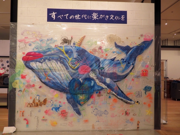キットパスならではの特長をいかし、会場の壁にキットパスで自由に描けるスペース