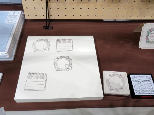 スタンプシリーズに「茶色インキ」。『ペインタブルスタンプ 回転印＜ソフトカラー＞』 『ペインタブルスタンプ 浸透印＜ソフトカラー＞』ミドリ